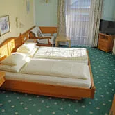 Dreibettzimmer